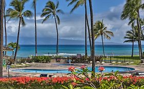 Lahaina Resort Retreat With Pool And Ocean Views!